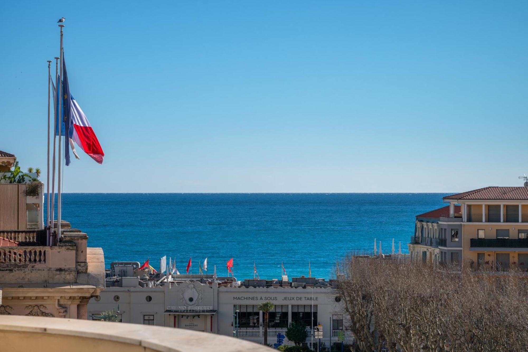 Majestic - Somptueux Studio En Plein Coeur De Menton Luaran gambar