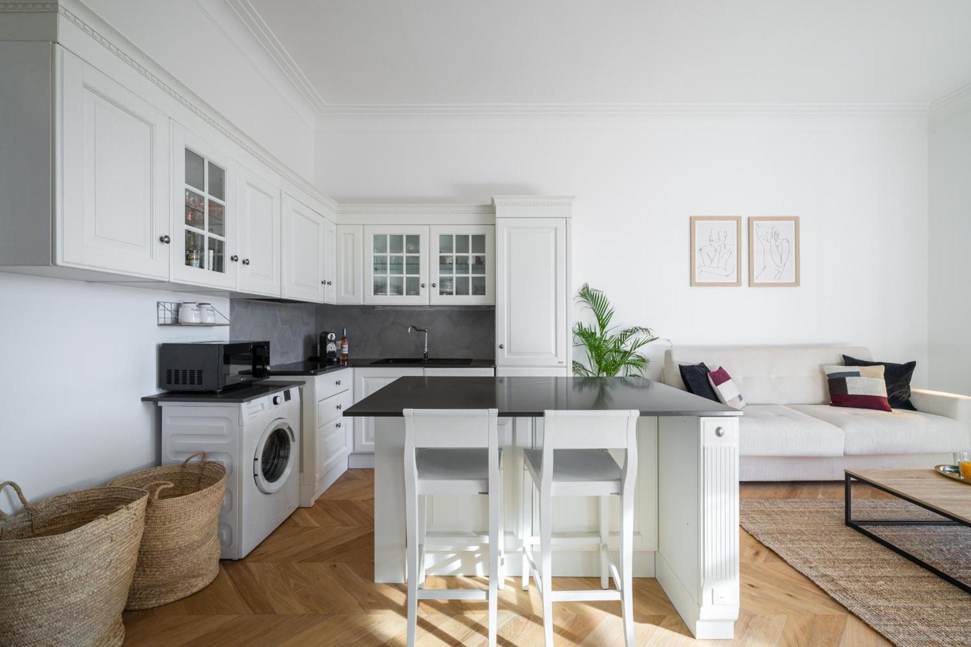 Majestic - Somptueux Studio En Plein Coeur De Menton Luaran gambar