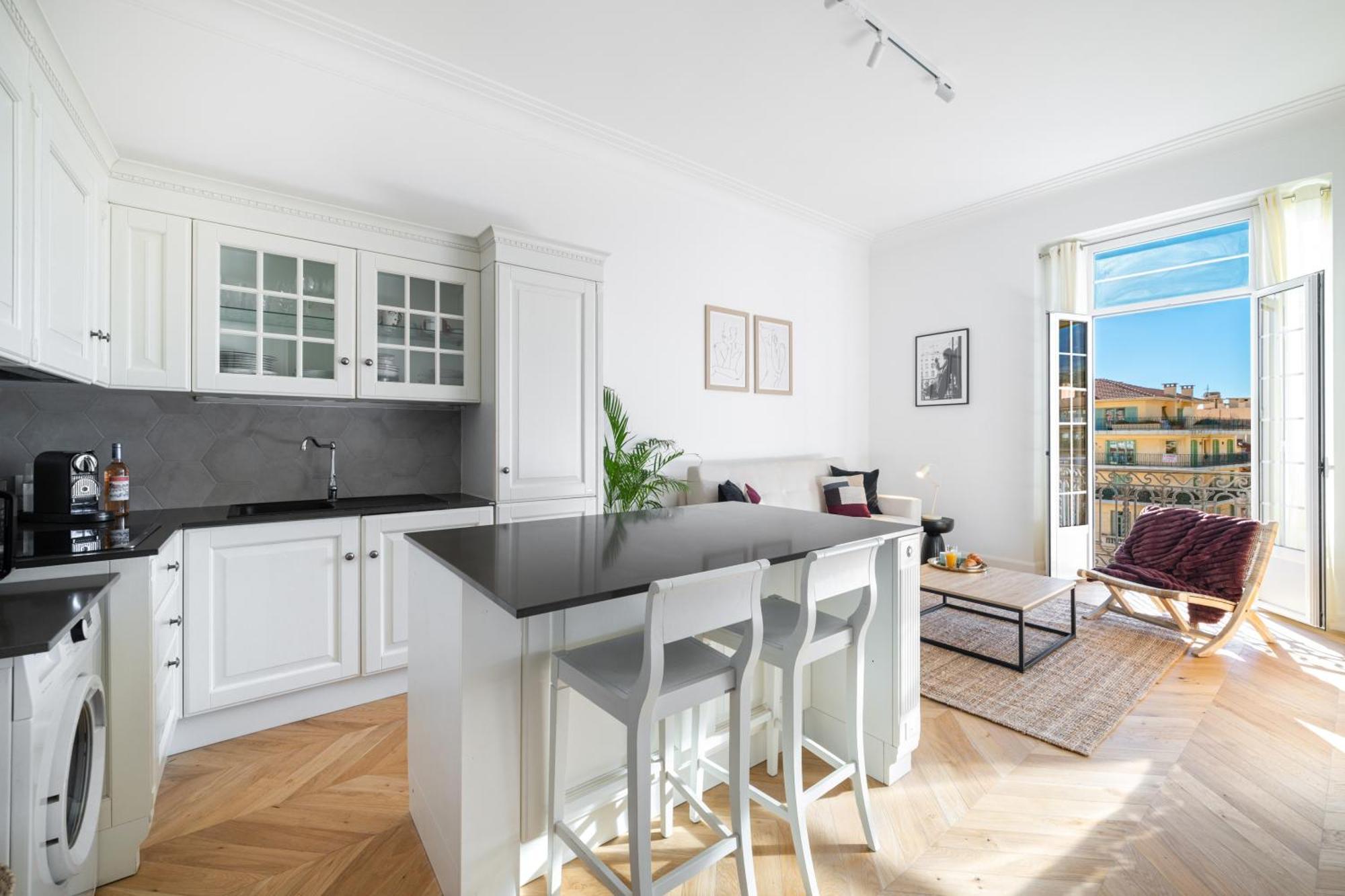 Majestic - Somptueux Studio En Plein Coeur De Menton Luaran gambar